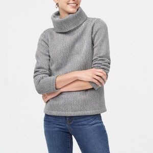 J. Crew Fleece Funnel Neck Black/White Herringbone Pullover Sweater Size Medium